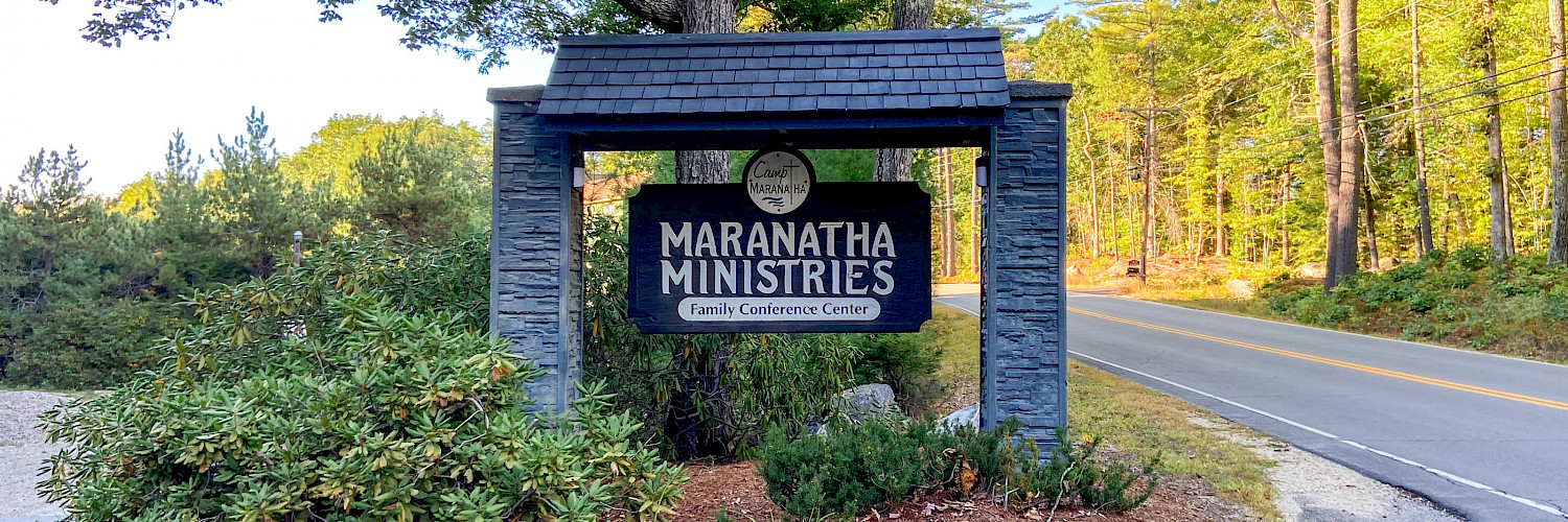 Maranatha entrance sign